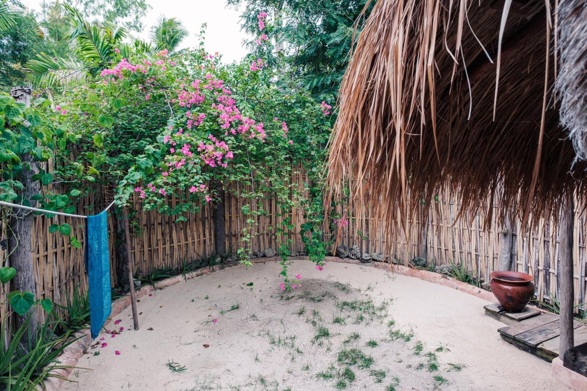 Gili Asahan Eco Lodge & Restaurant Eksteriør bilde